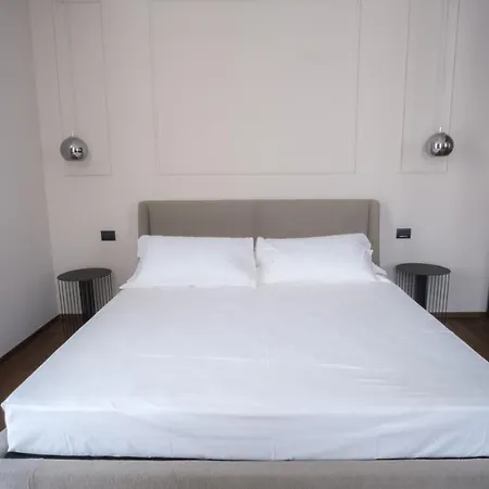 Palazzo Danisi Rooms&suites 4*