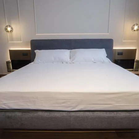 Palazzo Danisi Rooms&suites 3*