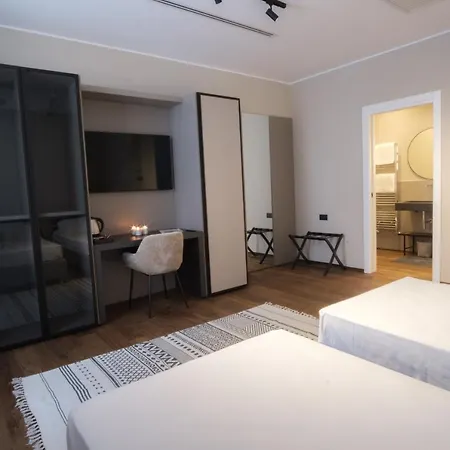 Palazzo Danisi Rooms&suites 4*