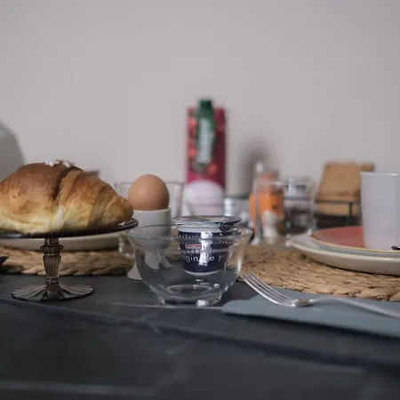 Bed and Breakfast Palazzo Danisi Rooms&suites