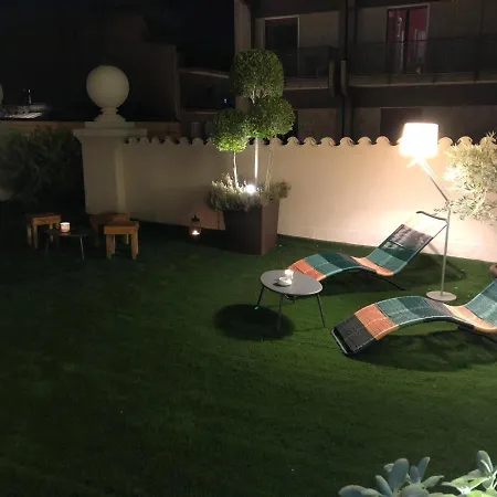 Palazzo Danisi Rooms&suites Bed and Breakfast Μπάρι