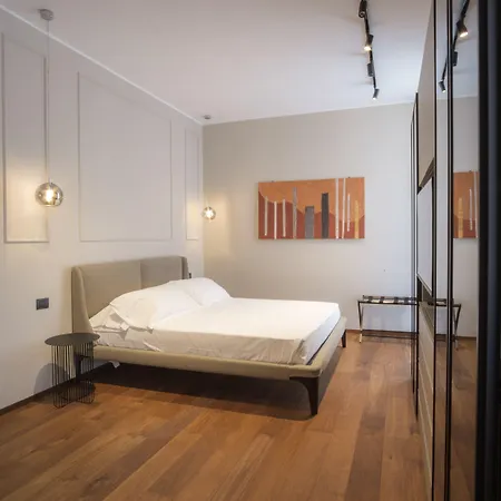 Palazzo Danisi Rooms&suites ベッド・アンド・ブレックファスト 4*