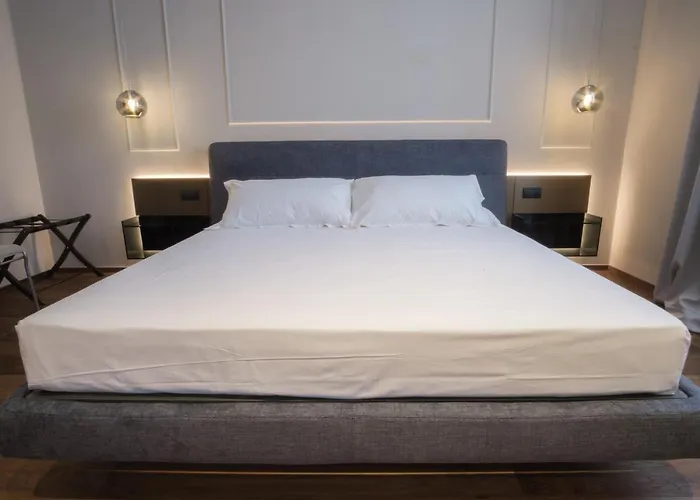 Palazzo Danisi Rooms&suites 4*